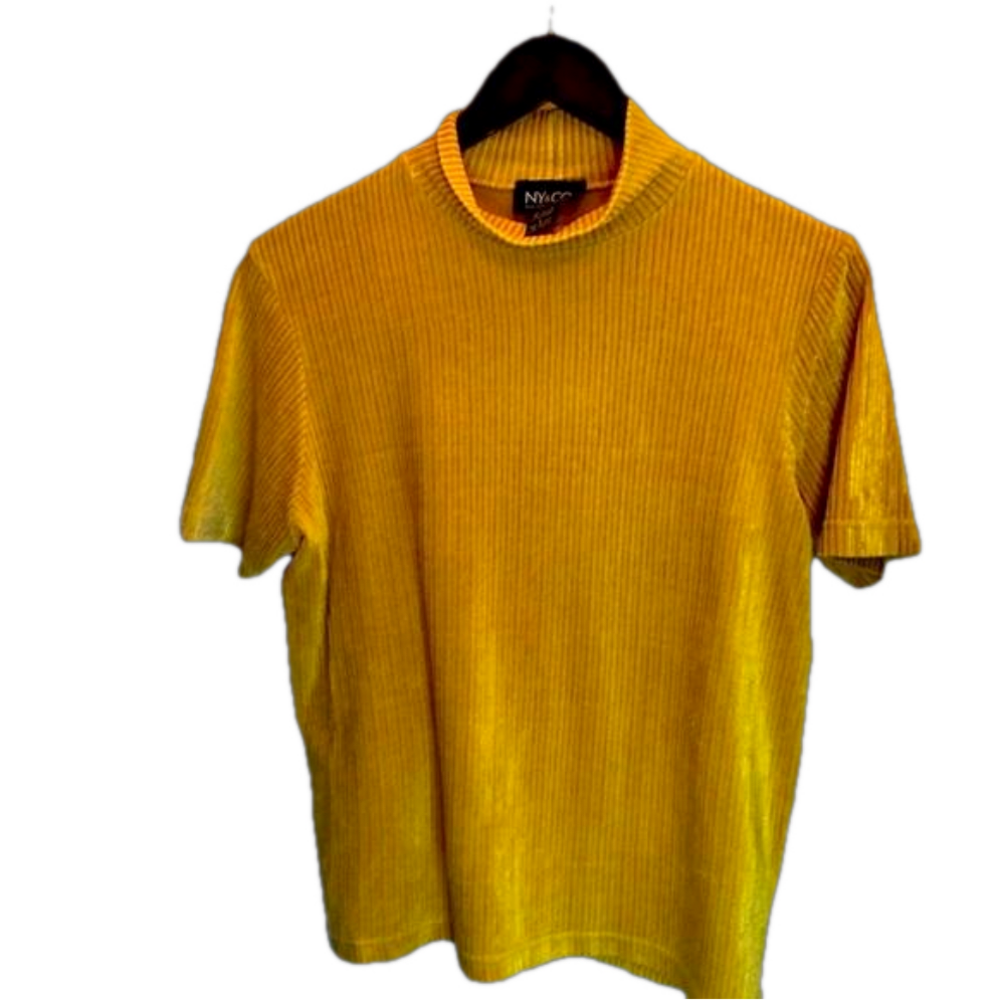 Ladies L NY&company gold velvet corded top